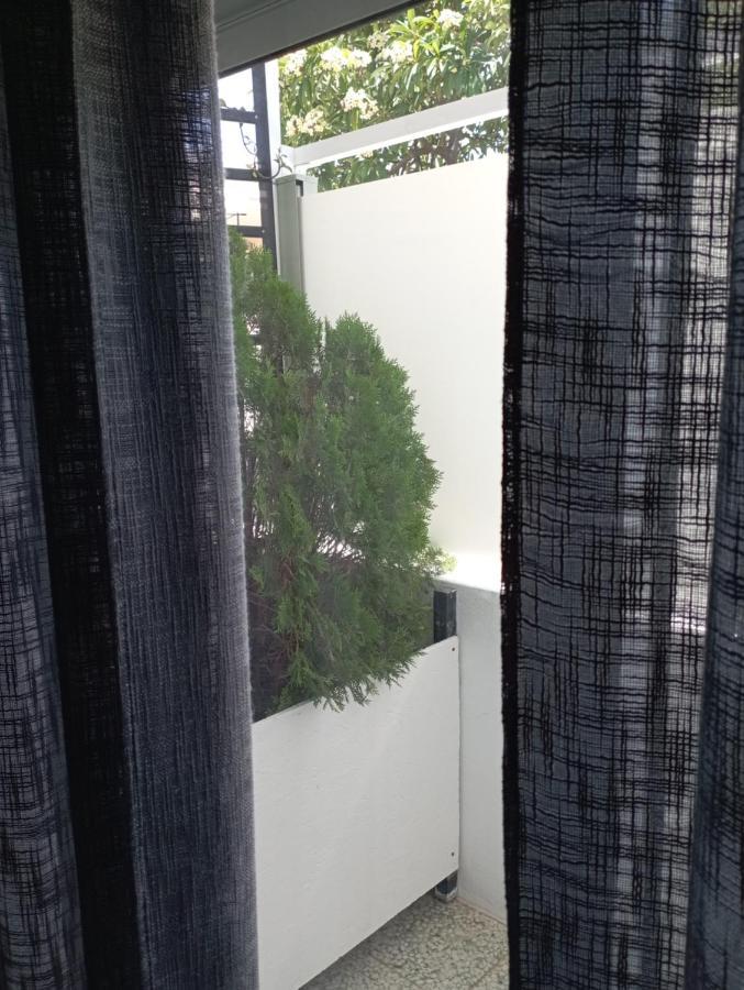 το διαμερισμα τησ μαιρησ Or Mary's Apartment Paradisi (Rhodes)